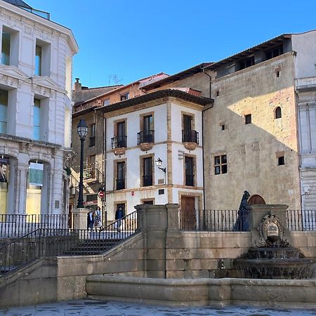 Apartamento Salsipuedes-La Catedral Oviedo Luaran gambar