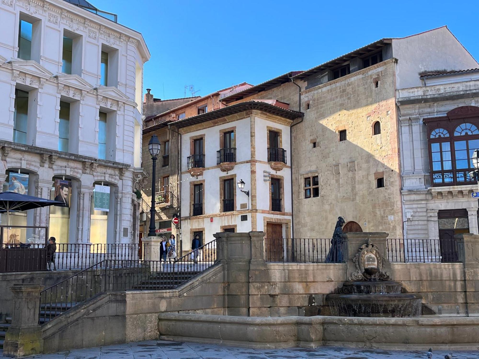 Apartamento Salsipuedes-La Catedral Oviedo Luaran gambar